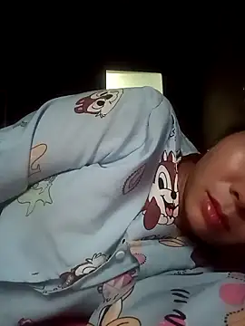 Snapshot of vangkt-cute chatting on May 1, 2026, 9:36 am vangkt-cute online show from May 1, 2026, 9:36 am