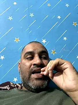 arjunforyou4 online show from November 23, 2025, 9:31 am