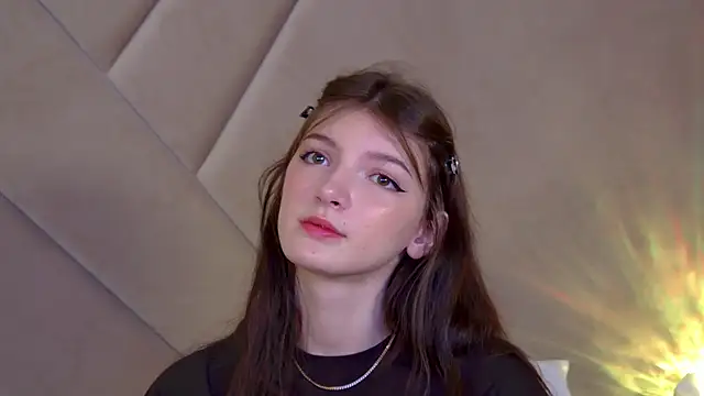 SophiaProve online show from May 15, 2026, 4:36 pm