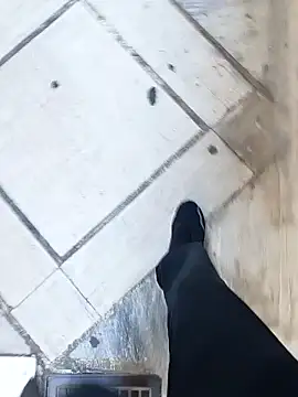 Unknown18cmxh online show from March 30, 2026, 11:33 am