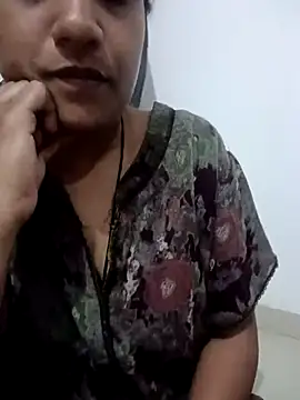 sexyvibhacouple online show from November 10, 2025, 6:40 pm