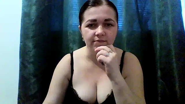 Vitalina282128 online show from April 9, 2026, 3:17 pm