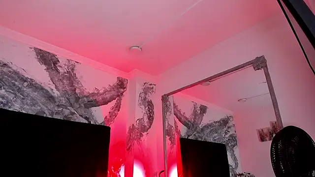 lilithDraven  online show from February 16, 2026, 3:57 am