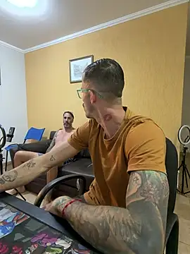 Lucasjandre online show from June 19, 2026, 12:20 pm