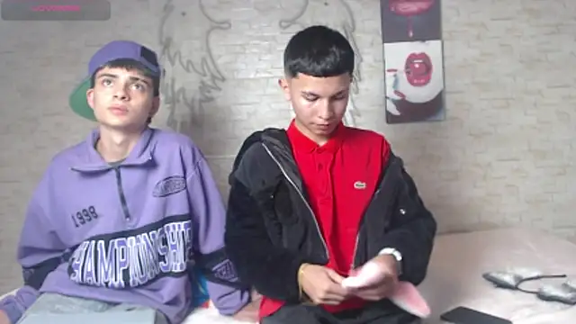 axel milo kairo and noa online show from November 26, 2025, 8:32 pm