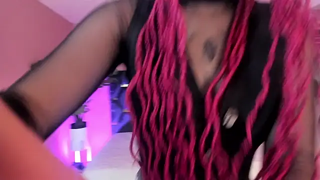 Velvet Dreamss online show from April 16, 2026, 11:44 am