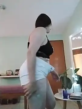 Samantha curvy1 online show from November 29, 2025, 7:17 pm