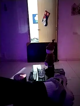 Snapshot of T-a-m-a-y-o- chatting on November 25, 2025, 11:16 pm T-a-m-a-y-o- online show from November 25, 2025, 11:16 pm