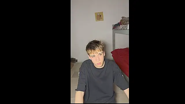 kevinnoff19 online show from November 18, 2025, 5:28 pm