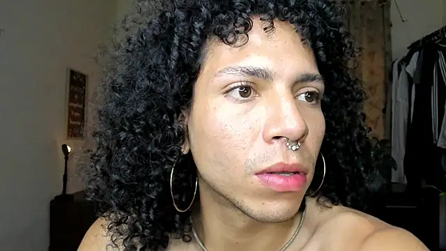 Angel White25 online show from February 14, 2026, 5:32 pm