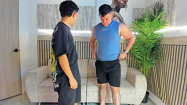 Snapshot of Justingsex1 chatting on November 27, 2025, 5:42 am Justingsex1 online show from November 27, 2025, 5:42 am