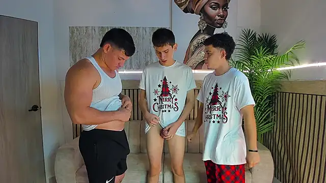 Snapshot of Justingsex1 chatting on December 5, 2025, 5:49 am Justingsex1 online show from December 5, 2025, 5:49 am