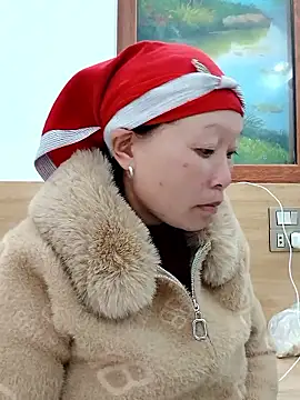 Snapshot of girl-hot2x chatting on January 16, 2026, 5:22 am girl-hot2x online show from January 16, 2026, 5:22 am