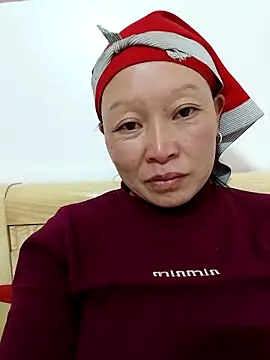 Snapshot of girl-hot2x chatting on February 7, 2026, 12:31 pm girl-hot2x online show from February 7, 2026, 12:31 pm