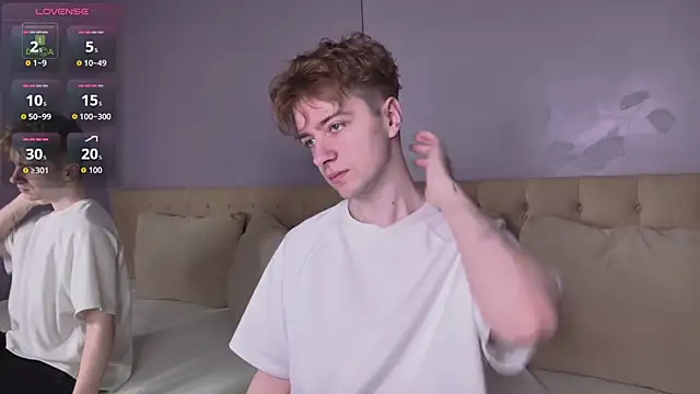 Paul Holt online show from November 28, 2025, 8:33 pm