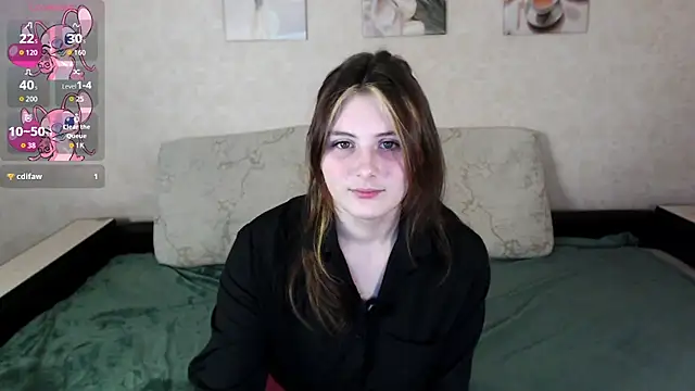 Snapshot of Helen_Gren chatting on February 8, 2026, 5:00 am Helen Gren online show from February 8, 2026, 5:00 am