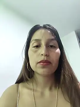 IsabellaaSwann online show from November 14, 2025, 12:15 pm