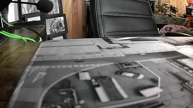 Chrisatmiami online show from November 20, 2025, 5:23 pm