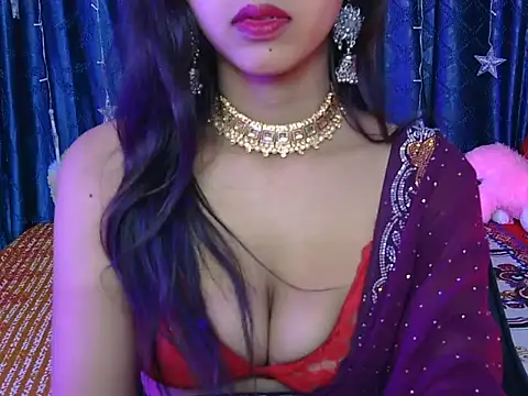 shivani-kumari21 online show from January 10, 2026, 3:14 pm