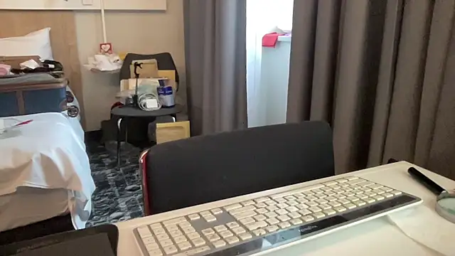 coach-karl online show from February 17, 2026, 12:45 pm