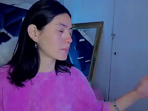 Brandy collinss online show from March 19, 2026, 11:47 am