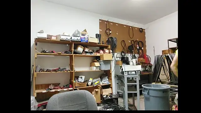 VendedLunching online show from April 5, 2026, 7:22 pm