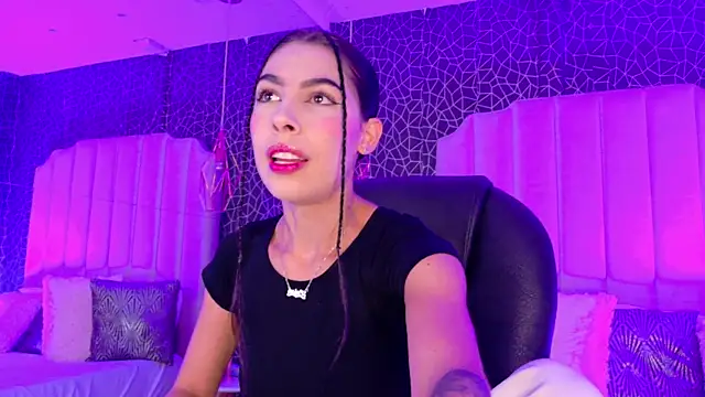IrisDeLaVega  online show from April 30, 2026, 2:12 pm
