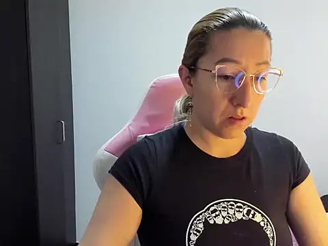 chrystal sl852 online show from February 17, 2026, 12:34 pm