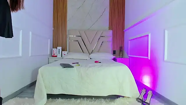 Abbyevaans online show from January 6, 2026, 8:12 pm