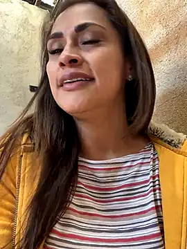 valeria absurdah online show from November 29, 2025, 7:39 pm