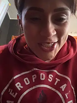 valeria absurdah online show from February 19, 2026, 8:16 pm