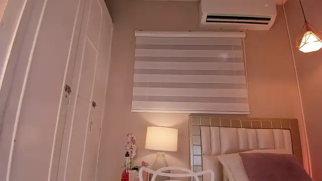 electra a online show from February 21, 2026, 6:31 pm