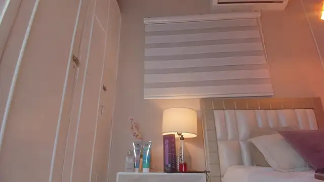 electra a online show from March 12, 2026, 9:10 pm