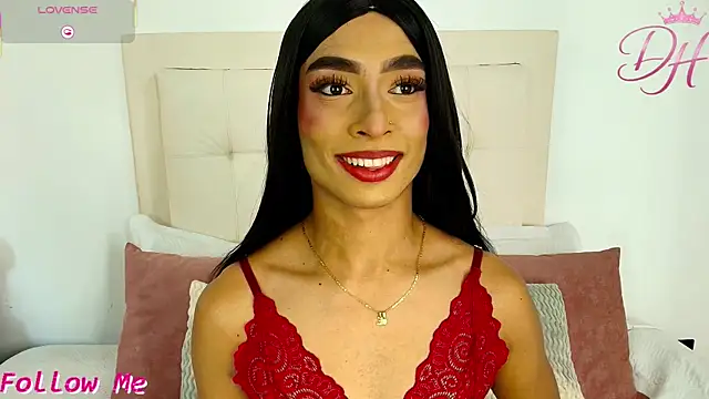 Snapshot of Daphne_Hills chatting on July 29, 2026, 9:46 pm Daphne Hills online show from July 29, 2026, 9:46 pm
