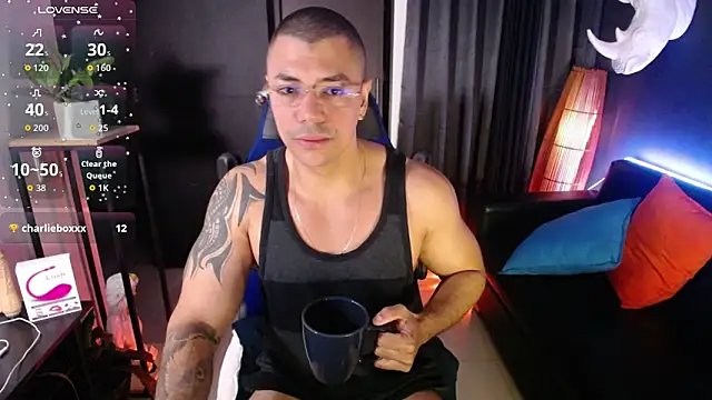 Snapshot of Zed_ferrer chatting on April 23, 2026, 8:57 am Zed ferrer online show from April 23, 2026, 8:57 am