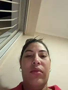 Anna Bitch Disgusting online show from December 2, 2025, 3:12 am