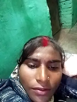 Big Lovexx online show from November 27, 2025, 6:21 pm