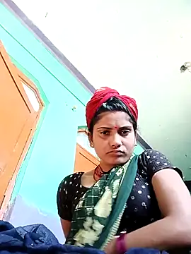 Pushpa hotty online show from April 15, 2026, 4:19 am