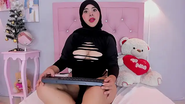 Adaharaa cute online show from November 15, 2025, 3:48 am