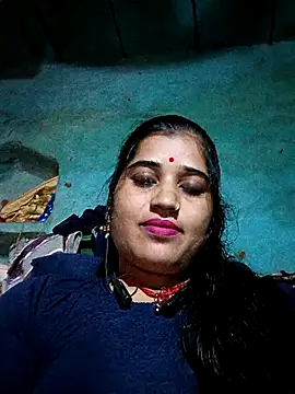 Hot kamla online show from November 27, 2025, 6:26 am