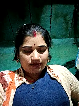 Hot kamla online show from February 4, 2026, 8:14 pm