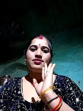 Hot kamla online show from April 13, 2026, 6:19 am