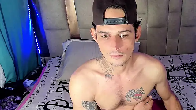 Sexybigjefffx online show from November 12, 2025, 9:42 am