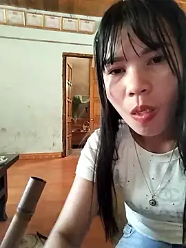 gugu0022 online show from March 2, 2026, 7:15 am