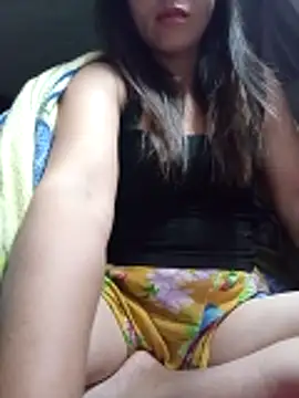 Lyly sexyy online show from April 4, 2026, 9:45 pm