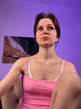 Shy Vivi online show from March 18, 2026, 3:15 pm