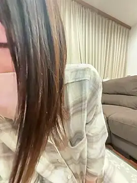 mayumichan13 online show from April 19, 2026, 8:33 pm