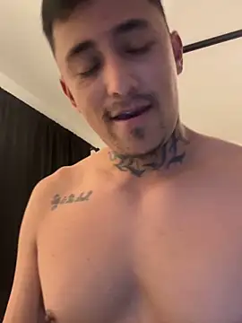 Snapshot of _keoki_ chatting on November 24, 2025, 2:44 am keoki online show from November 24, 2025, 2:44 am