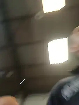 Snapshot of SunkenDakota chatting on November 12, 2025, 5:46 pm SunkenDakota online show from November 12, 2025, 5:46 pm