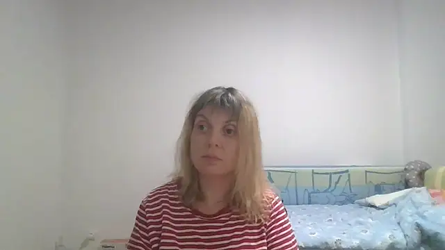 CherieAdair online show from November 12, 2025, 8:19 pm